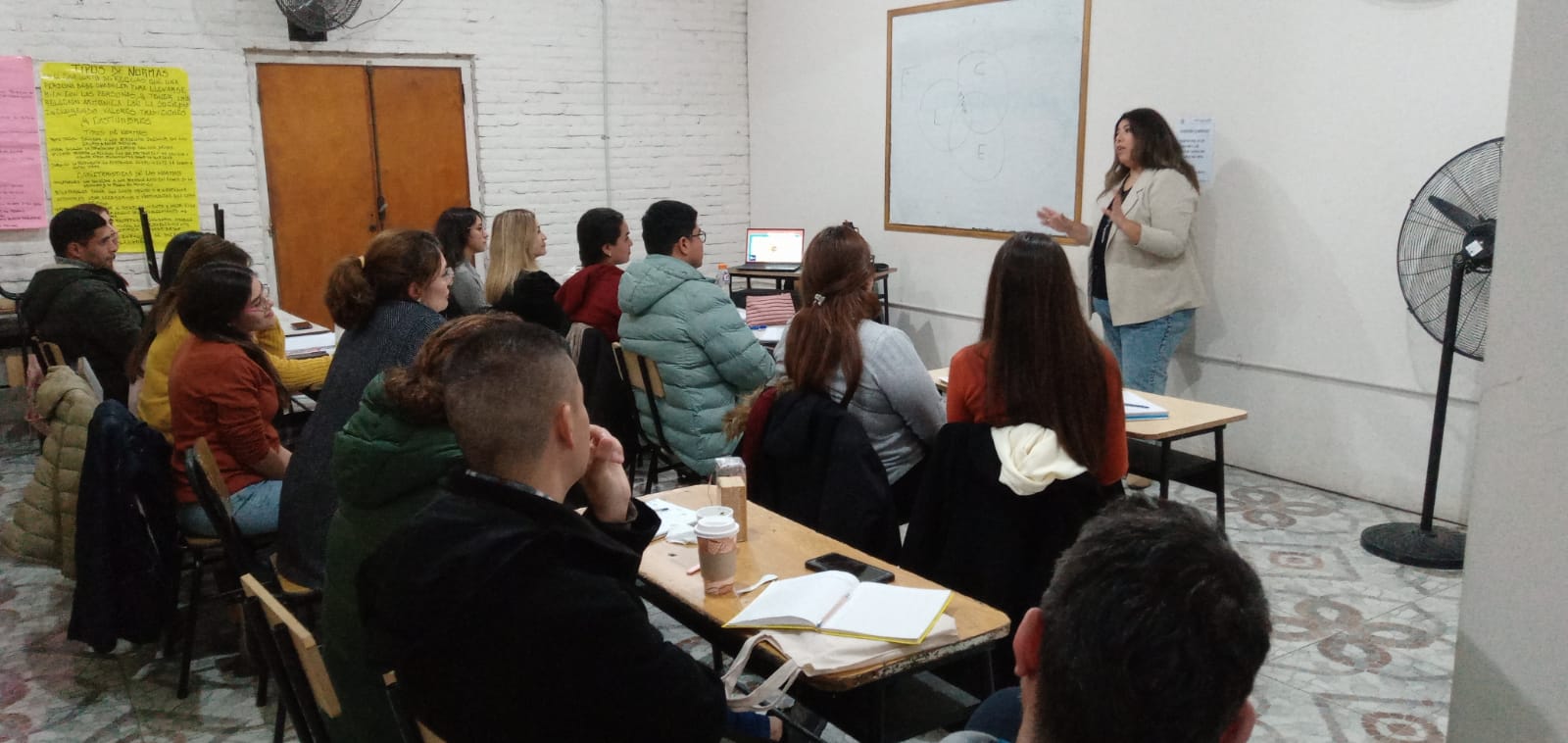 Inicio de la Diplomatura en Oratoria y Comunicación Integral online